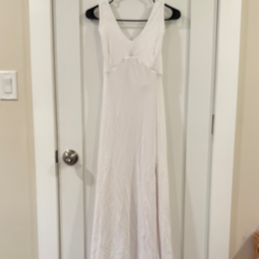 Elegant Essentia by Susan Tyler White Maxi Dress